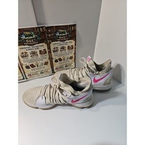 Nike KD‎ 10 'Aunt Pearl' sneakers in a white and pink colorway Size 11